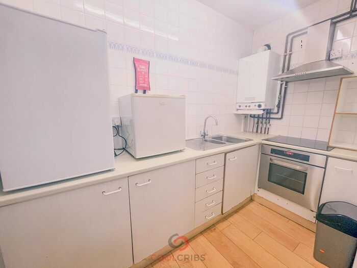 Studio To Rent In Holloway Road, Islington, London, N7