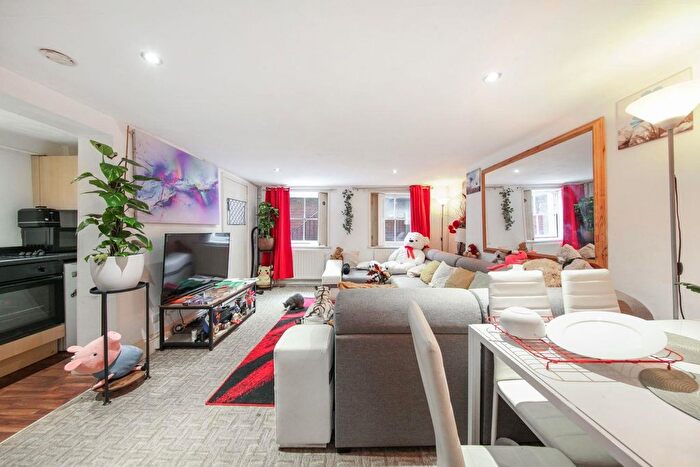 1 Bedroom Flat To Rent In Pratt Street, London, NW1