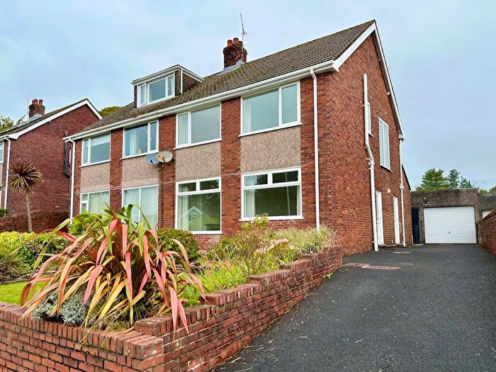 3 Bedroom Semi-Detached House To Rent In Gabalfa Road, Sketty, SA2