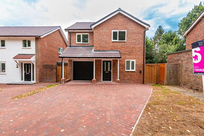 4 Bedroom Detached House For Sale In A Queen Elizabeth Square, ME15