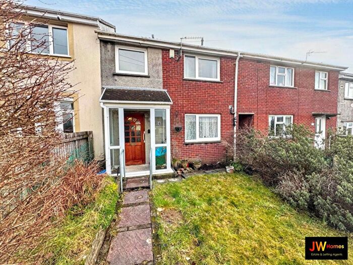 3 Bedroom Property For Sale In Dylan Avenue, Cefn Fforest, NP12