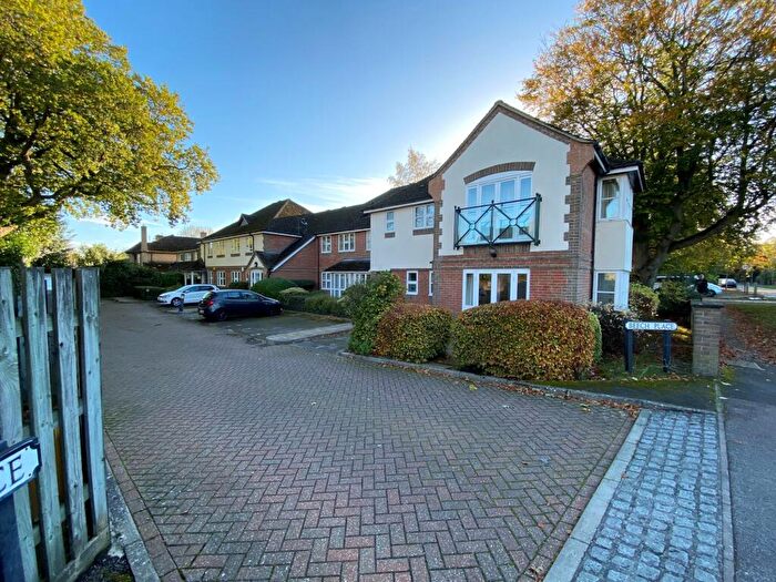 2 Bedroom Apartment To Rent In Beech Place Woodlands Road, Headington, Oxford, Oxford, OX3