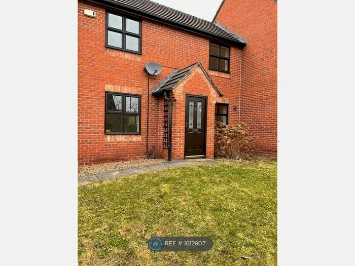 2 Bedroom Semi-Detached House To Rent In Midvale Close, Sheffield, S6