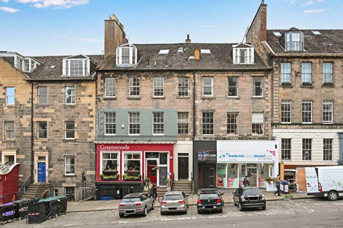 2 Bedroom Flat For Sale In / Frederick Street, New Town, Edinburgh, EH2