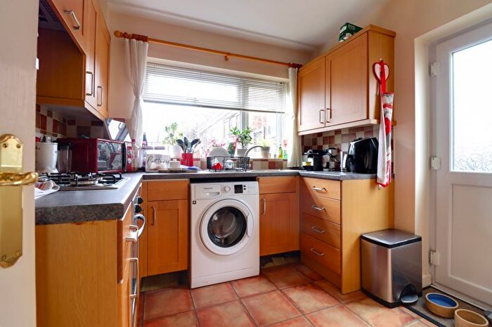 3 Bedroom Semi-Detached House For Sale In Wordsworth Avenue, Castle Ridge, Stafford, ST17