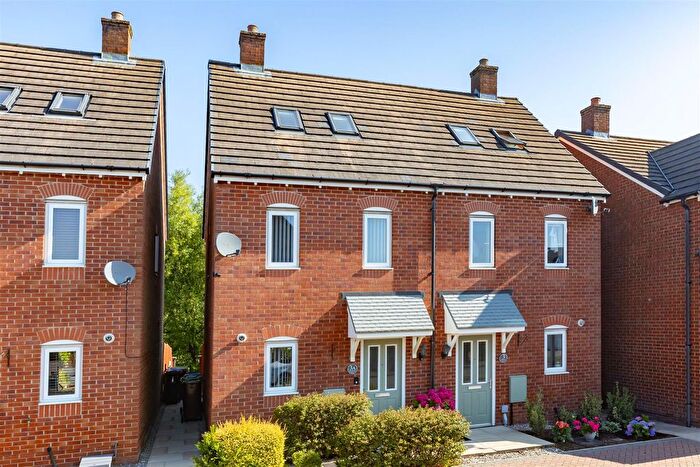 3 Bedroom Town House To Rent In Bamburgh Drive, Buckshaw Village, Chorley, PR7
