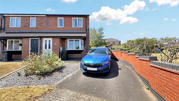 3 Bedroom Semi-Detached House For Sale In Meadowsweet Close, Melton Mowbray, Leicestershire, LE13