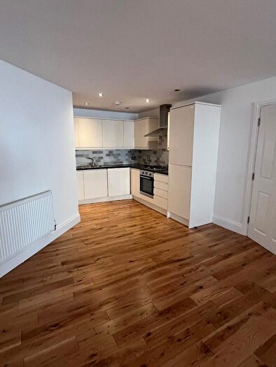 2 Bedroom Flat To Rent In Risdale Road, Bristol, BS3