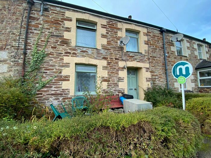 2 Bedroom Cottage For Sale In Rosehill, Ladock, Truro, TR2