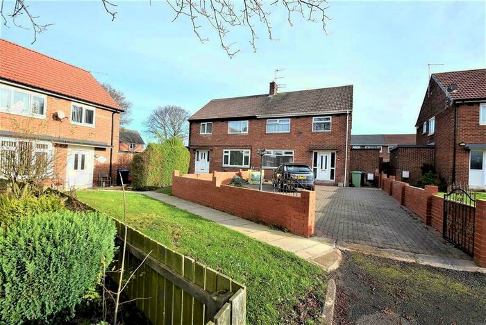 4 Bedroom Semi-Detached House To Rent In Ramsay Close, Peterlee, County Durham, SR8