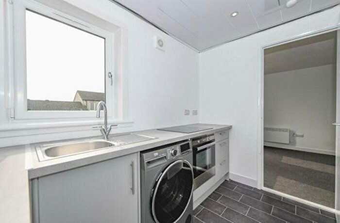 1 Bedroom Flat To Rent In Douglas Drive, East Kilbride, Glasgow, South Lanarkshire, G75