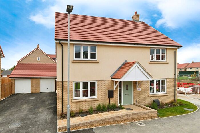 4 Bedroom Detached House For Sale In Cattlegate, Elmswell, Bury St. Edmunds, IP30