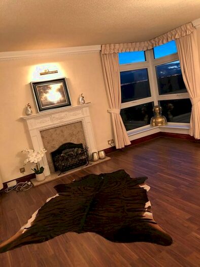 2 Bedroom Flat To Rent In Denham Lodge, Oxford Road, Buckinghamshire, UB9