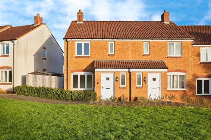 3 Bedroom End Of Terrace House For Sale In Amors Drove, Sherborne, DT9