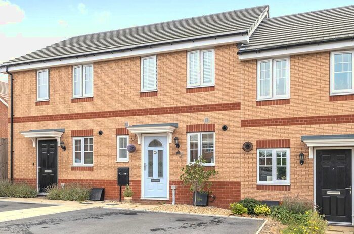 2 Bedroom Terraced House For Sale In Woodpecker Way, Pershore, WR10
