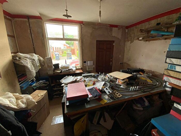 3 Bedroom Terraced House For Sale In Balaclava Road, Kings Heath, Birmingham, West Midlands, B14