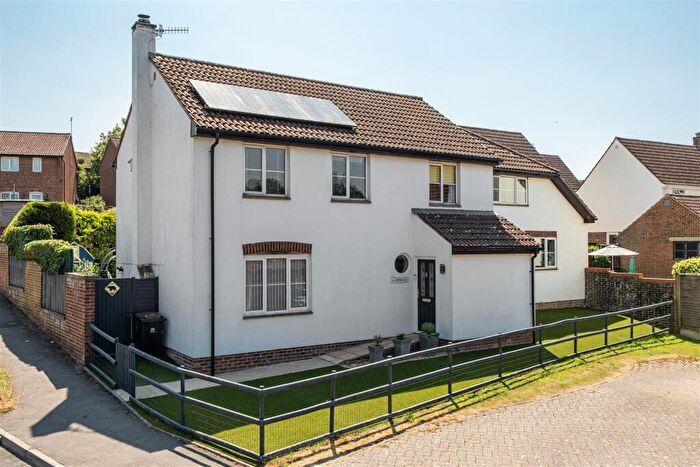 5 Bedroom Detached House For Sale In Ashmore Close, Blandford Forum, DT11