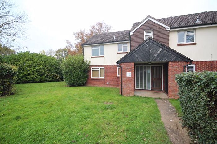 1 Bedroom Flat To Rent In Shakespeare Road, Tonbridge, TN9