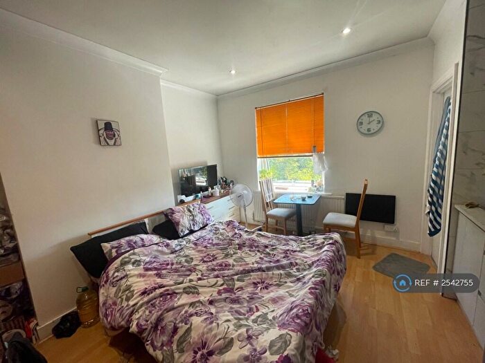 Studio To Rent In Butler Road, Harrow, HA1