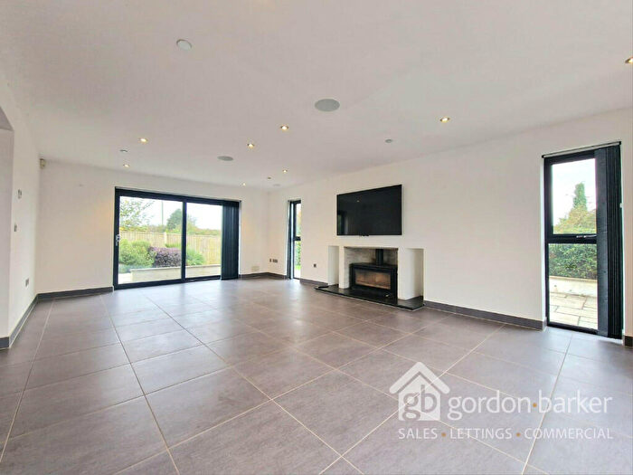4 Bedroom Detached House For Sale In Glebe Road, BH16