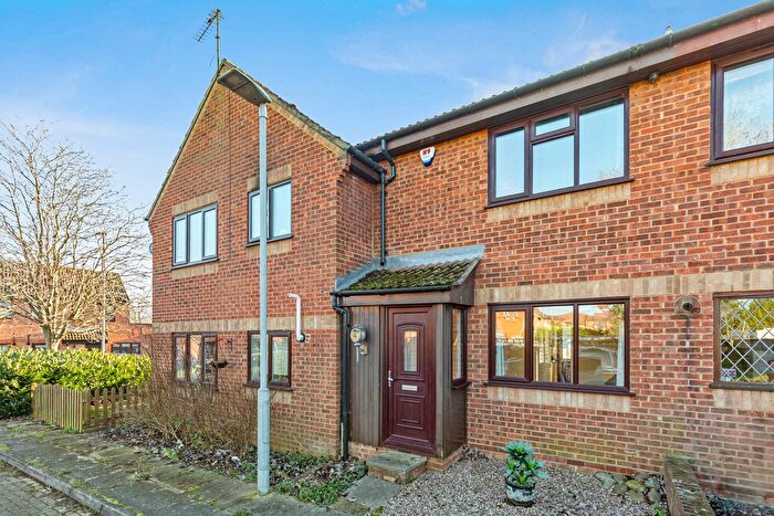 2 Bedroom Terraced House For Sale In Ladywalk, Maple Cross, Rickmansworth, WD3