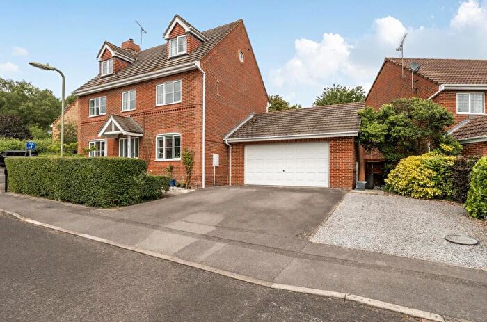 5 Bedroom Detached House For Sale In Merlin Way, Chandler's Ford, SO53