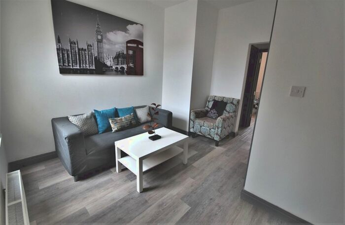 1 Bedroom Flat To Rent In Bolingbroke Road, Coventry, CV3