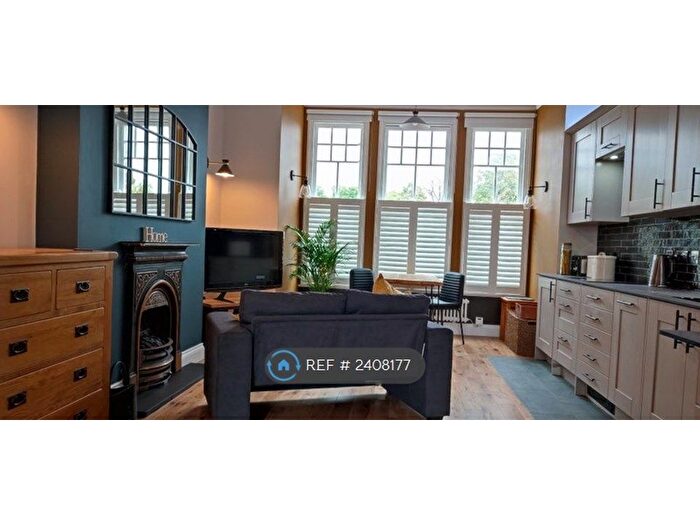 1 Bedroom Flat To Rent In Brockley, London, SE4