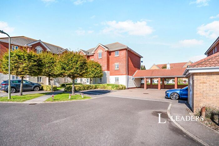 2 Bedroom Flat To Rent In Heritage Way, Gosport, PO12
