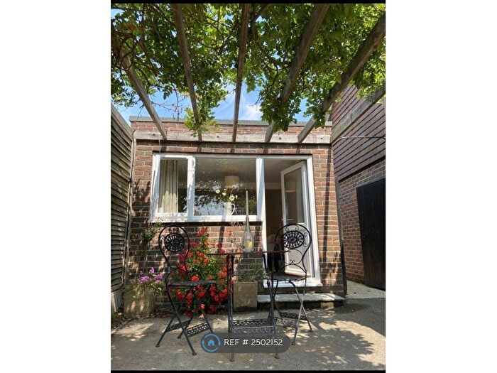 1 Bedroom Flat To Rent In The Annex At Goldcrest, Bersted, PO21