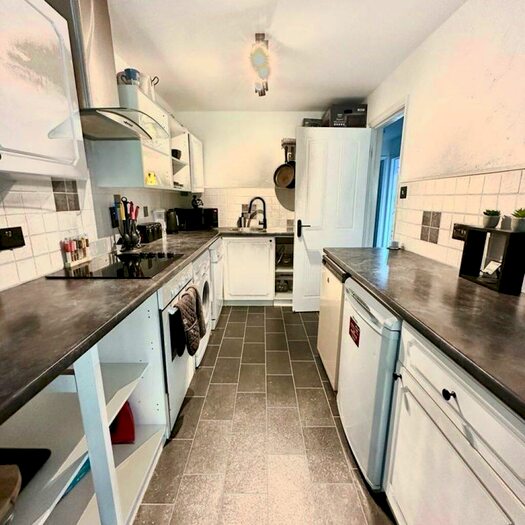 1 Bedroom Flat To Rent In Caunter Road Speen, RG14