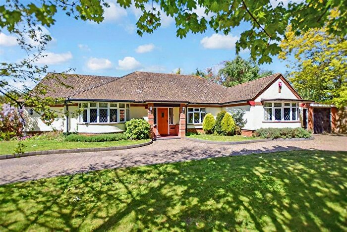 4 Bedroom Bungalow For Sale In Callis Court Road, Broadstairs, Kent, CT10