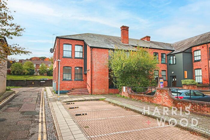 2 Bedroom Flat For Sale In Abbeygate Two, Whitewell Road, Colchester, Essex, CO2