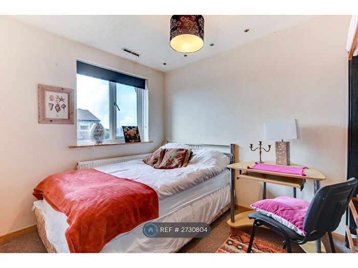 4 Bedroom Semi Detached House To Rent In Lynchet Walk, Brighton, BN1