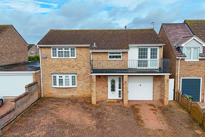 4 Bedroom Detached House For Sale In St. Johns Avenue, Newmarket, CB8