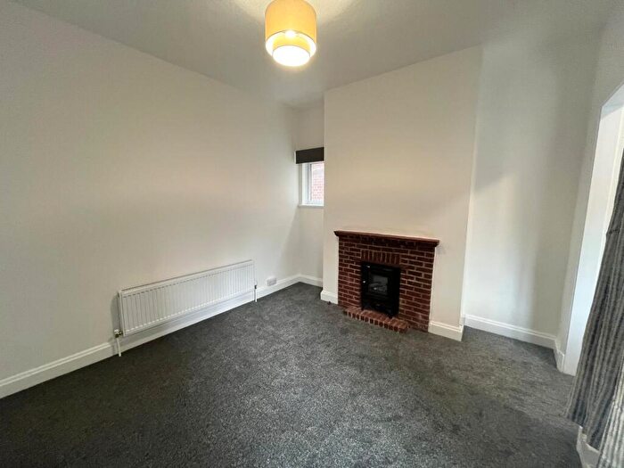 2 Bedroom Flat To Rent In Newport Road, Stafford, ST16