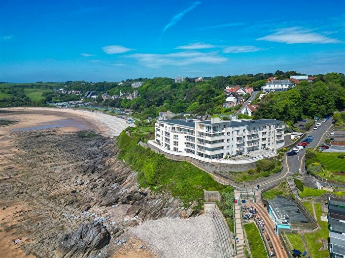 2 Bedroom Flat To Rent In Rotherslade Road, Langland, Swansea, SA3