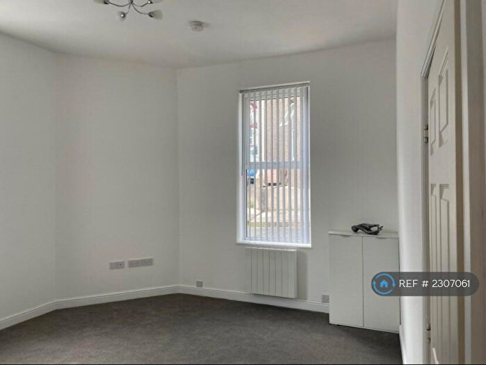 1 Bedroom Flat To Rent In St. Mawes Terrace, Plymouth, PL2