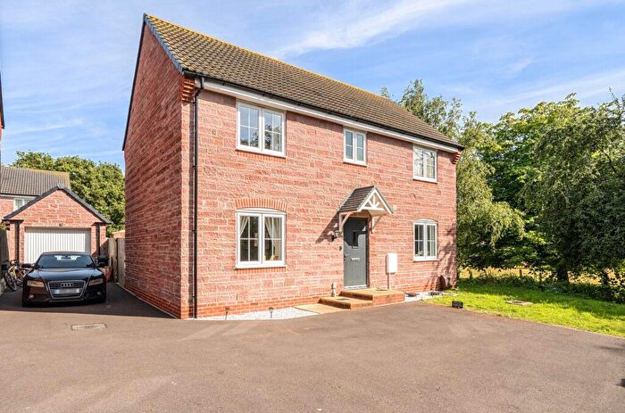 4 Bedroom Detached House For Sale In Colliers Gardens, Backwell, BS48