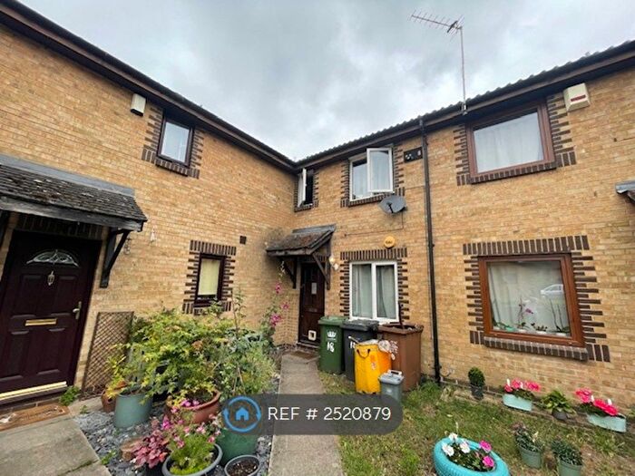 4 Bedroom Terraced House To Rent In Tarragon Close, London, SE14