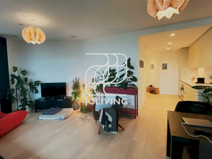 1 Bedroom Flat To Rent In Mono Tower, London, N1