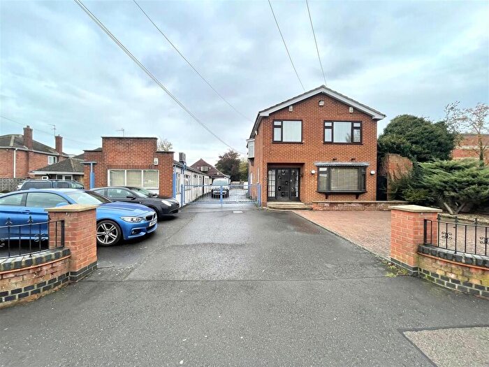 3 Bedroom Detached House For Sale In Boston Road South, Holbeach, Spalding, PE12