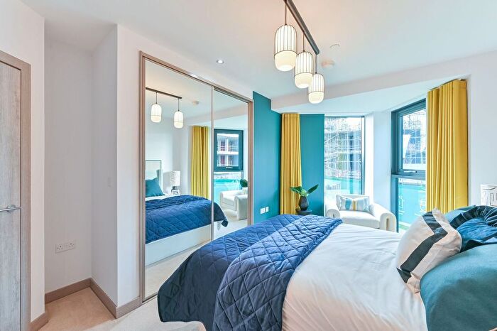 3 Bedroom Flat For Sale In Dylon Riverside, Lower Sydenham, London, SE26