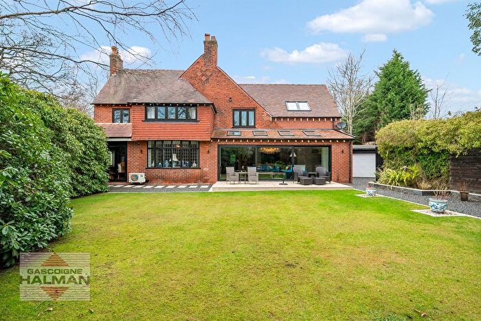 4 Bedroom Detached House For Sale In Styal Road, Wilmslow, SK9