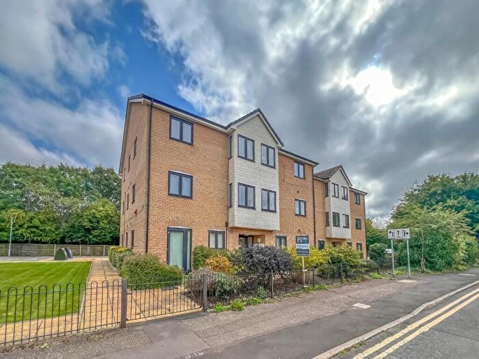 2 Bedroom Apartment For Sale In Eye Road, Peterborough, PE1