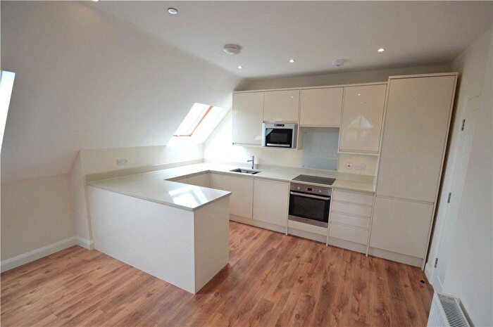 2 Bedroom Flat To Rent In Grenaby Road, Croydon, CR0