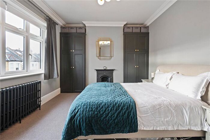 4 Bedroom Terraced House For Sale In Worlingham Road, East Dulwich, London, SE22