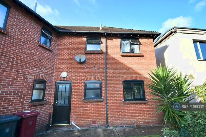 1 Bedroom Flat To Rent In City Chase, Chichester, PO19