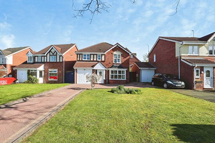 4 Bedroom Detached House For Sale In Field Avenue, Northfield, Birmingham, West Midlands, B31