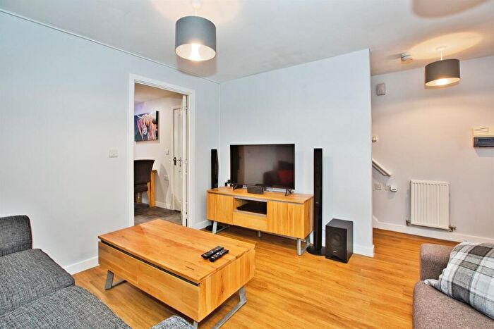 2 Bedroom Semi-Detached House For Sale In Cunningham Road, Yeovil, BA21